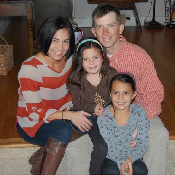 Meet your Posher, Stephanie - Picture 6 of 16